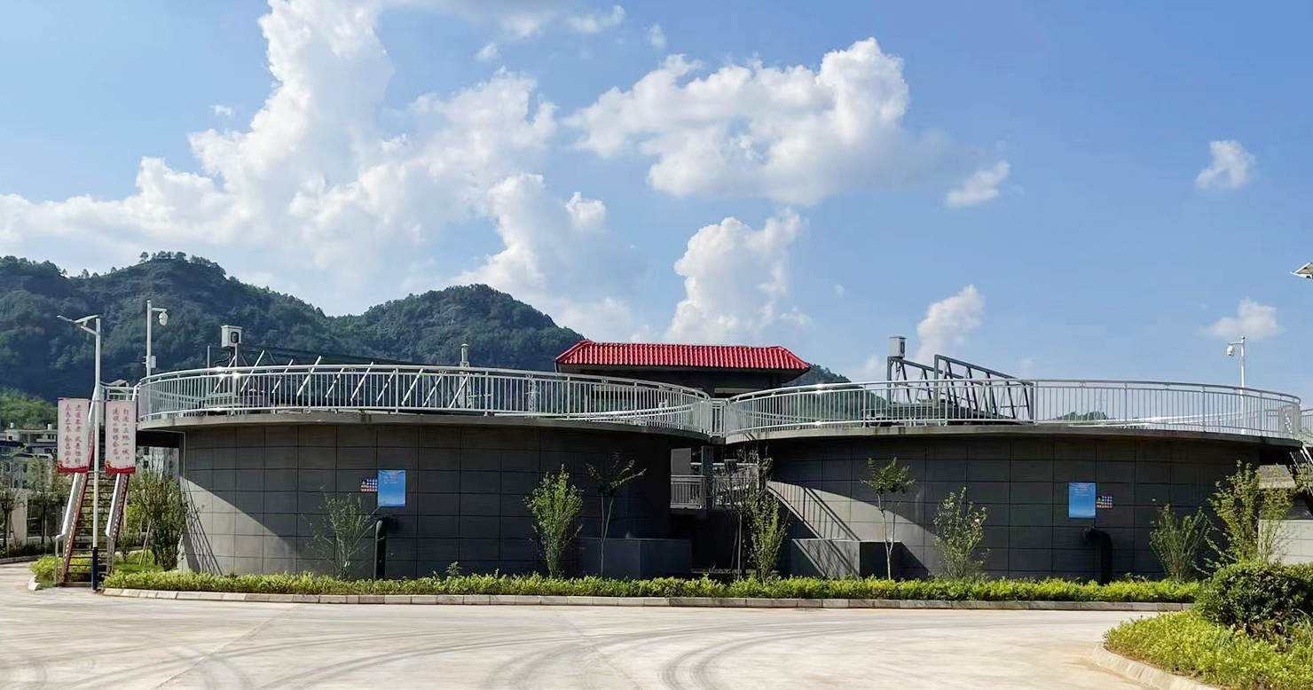 逼叉了台州市永信证章有限公司